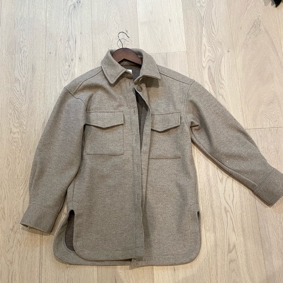 Taupe Shacket - Picture 4 of 5